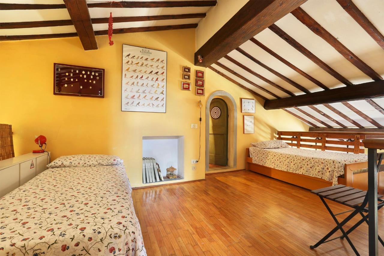 A Postcard View In A Vintage Apartment Firenze Esterno foto